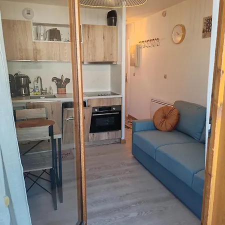 3apartment With Terrace At The Foot Of The Slopes 公寓 *